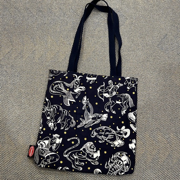 Strand totes - Picture 3 of 7